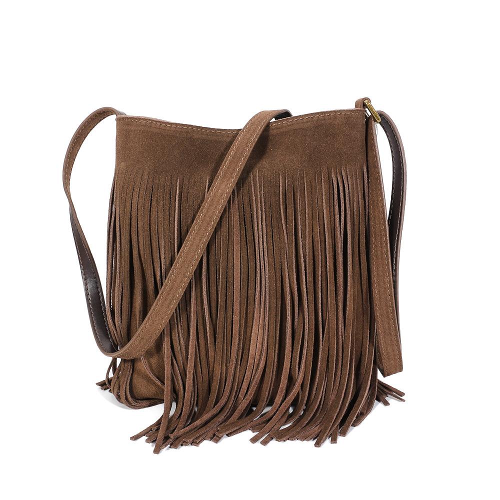 Винтажная матовая коровья кожаная сумка через плечо с текстурой и кисточками, сумка высокого уровня внешнего вида коричневый
Винтажная матовая коровья кожаная сумка через плечо с текстурой и кисточками, сумка высокого уровня внешнего вида коричневый