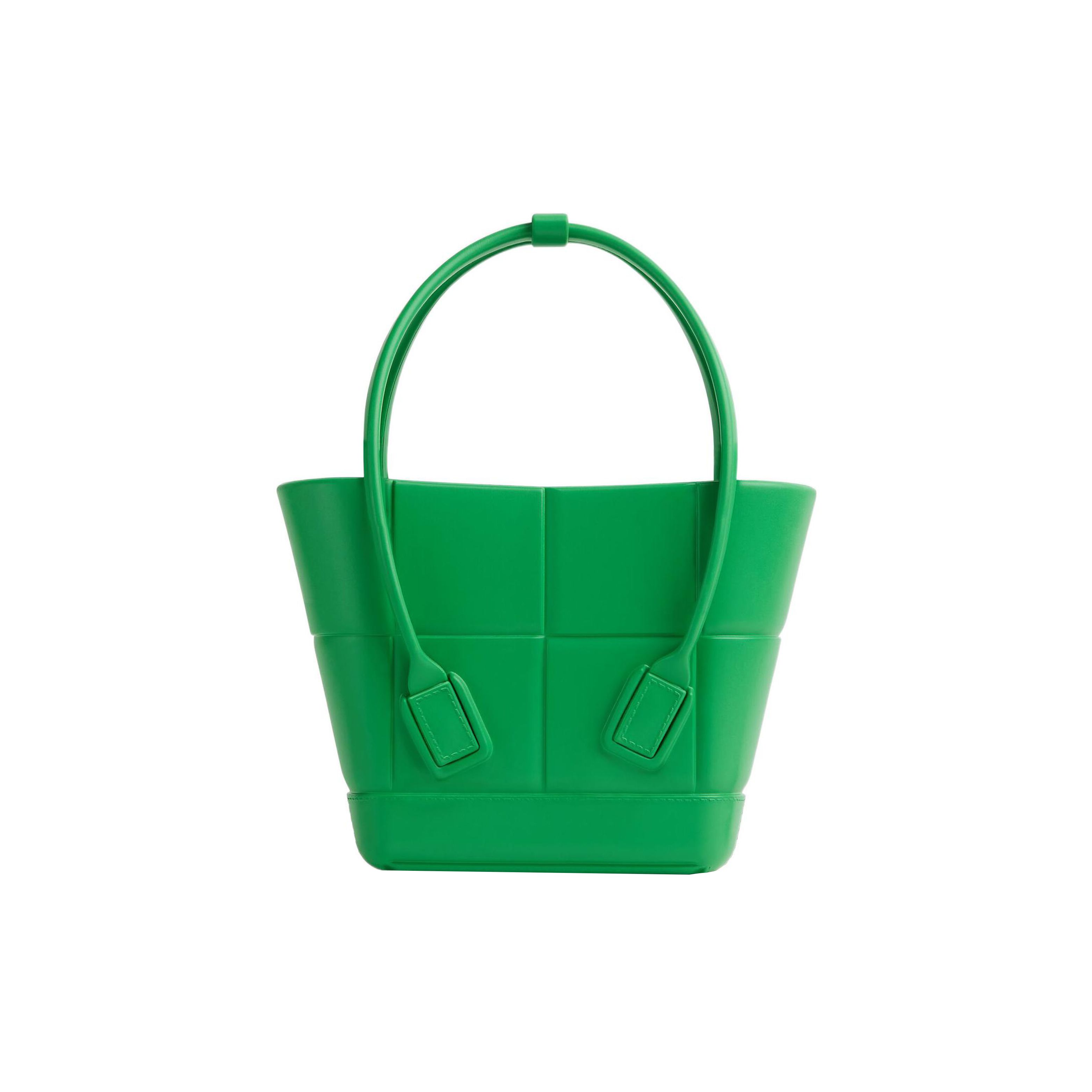 Bottega Veneta Matte Rubber Tote Grass Women Tote_bags Green 691194-V14I0-3779 Basic Set (Bag+Dust Bag)
Bottega Veneta Matte Rubber Tote Grass Women Tote_bags Green 691194-V14I0-3779 Basic Set (Bag+Dust Bag)