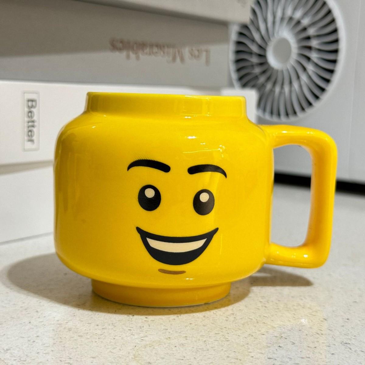 Smiling Face Ceramic Mug with Figurine Lid - Cute Children s Gift 201-300ml
Smiling Face Ceramic Mug with Figurine Lid - Cute Children s Gift 201-300ml