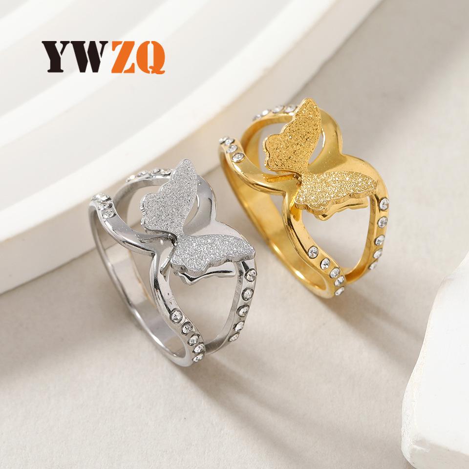 European & American Minimalist Butterfly Diamond Titanium Steel Ring Size 6 
European & American Minimalist Butterfly Diamond Titanium Steel Ring Size 6