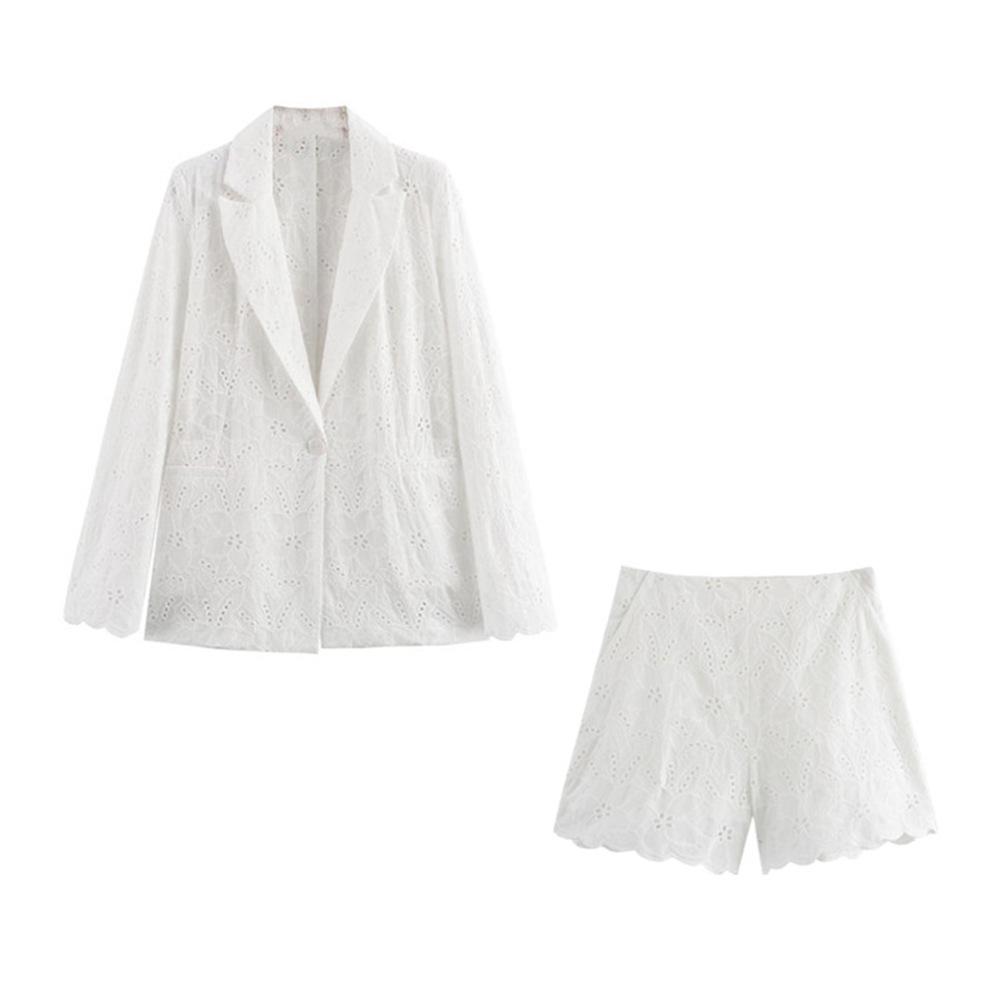 2025 Spring/Summer Women s Embroidered Hollow Lapel Suit Jacket & Casual Shorts Set Medium
2025 Spring/Summer Women s Embroidered Hollow Lapel Suit Jacket & Casual Shorts Set Medium