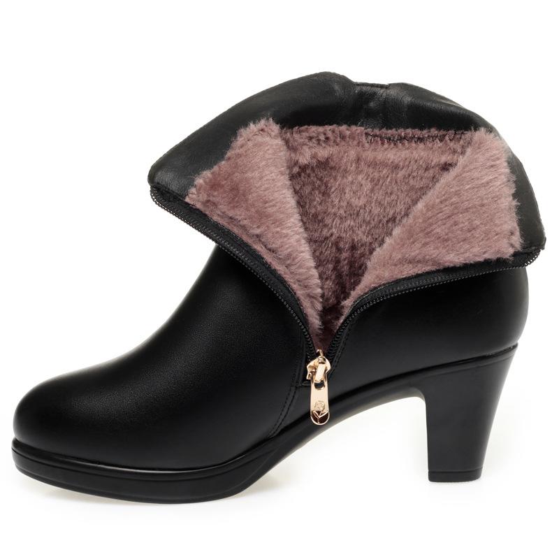 6cm 7.5cm British Style Elegant Soft Leather Boots Women s Block Med heels Shoes 2025 Winter Black Warm Short Fur Ankle Boots 41
6cm 7.5cm British Style Elegant Soft Leather Boots Women s Block Med heels Shoes 2025 Winter Black Warm Short Fur Ankle Boots 41