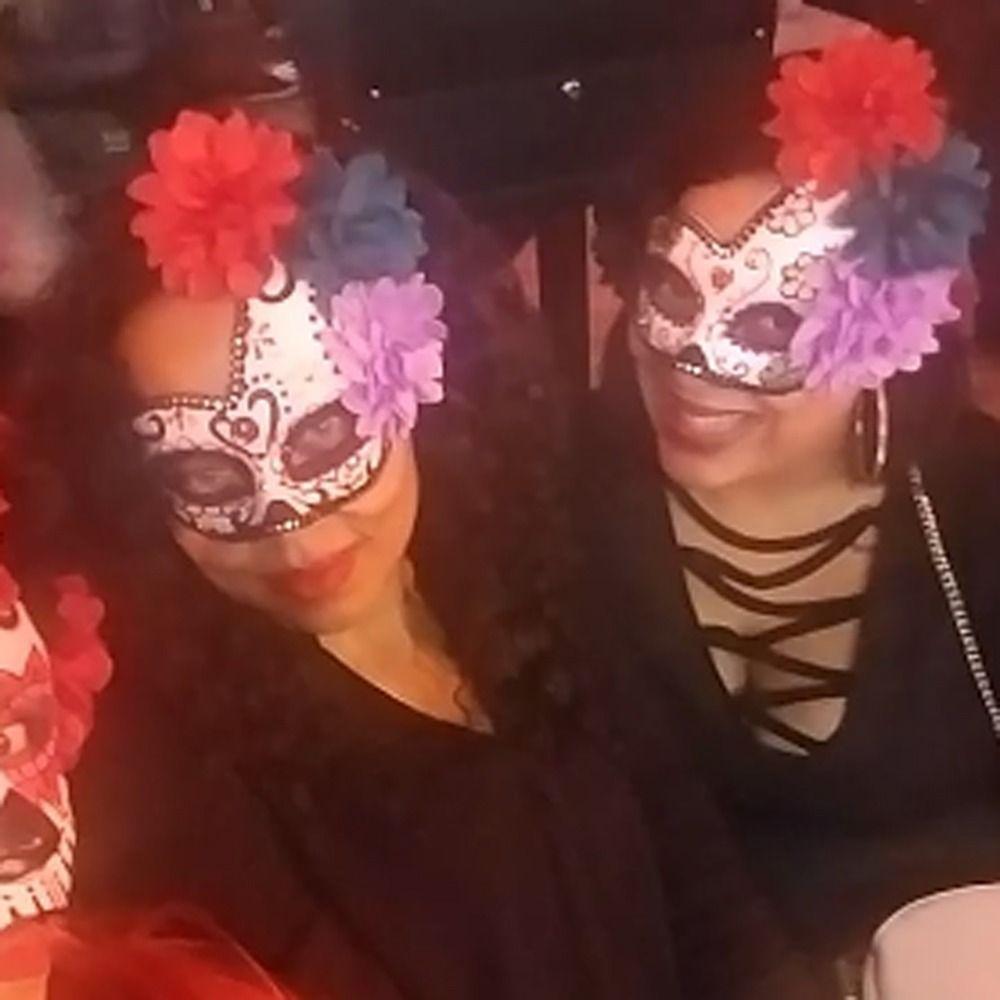 Flowers Mexican Day of The Dead Mask Fashion Flower Wearing Ghost Mask Halloween Mask Performance style 4
Flowers Mexican Day of The Dead Mask Fashion Flower Wearing Ghost Mask Halloween Mask Performance style 4