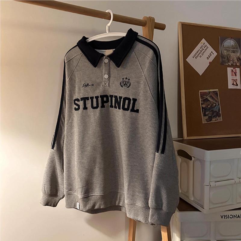 Men s Polo Sweatshirt 2025: Hong Kong-Inspired, Loose-Fit, Retro College Style, Long-Sleeve Top for Spring and Autumn. XL (125-150 lbs)
Men s Polo Sweatshirt 2025: Hong Kong-Inspired, Loose-Fit, Retro College Style, Long-Sleeve Top for Spring and Autumn. XL (125-150 lbs)