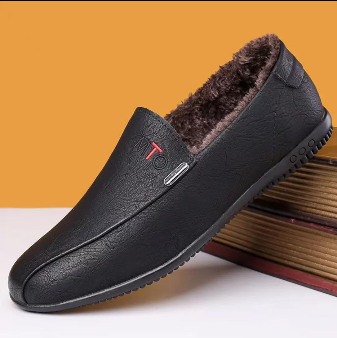 Мужская обувь новая обувь Doudou мужская дышащая повседневная кожаная обувь мужская обувь мягкая кожа мягкая подошва нескользящая для вождения 44
Мужская обувь новая обувь Doudou мужская дышащая повседневная кожаная обувь мужская обувь мягкая кожа мягкая подошва нескользящая для вождения 44