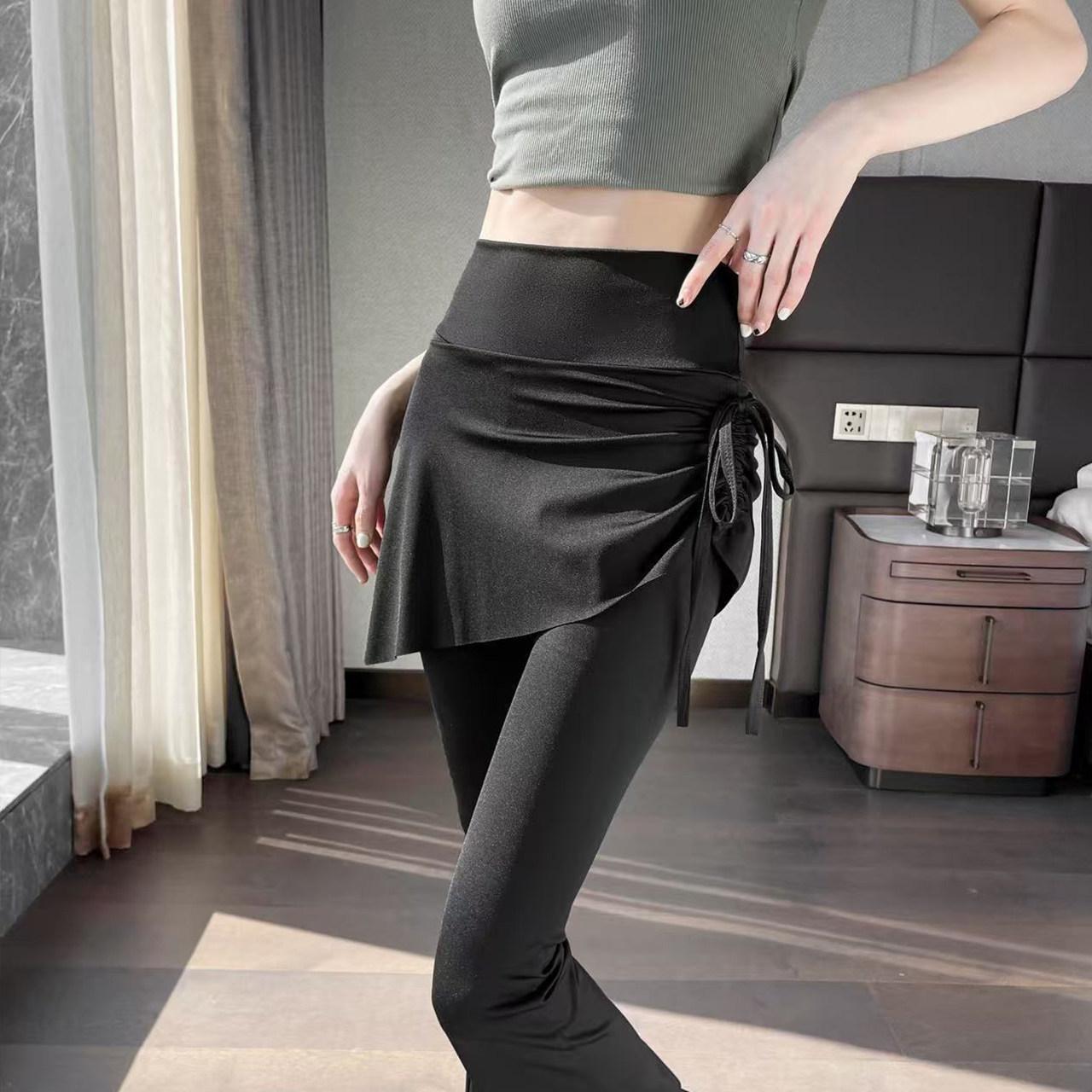 Women s High-Waisted Flared Sharkskin Yoga Pants with Butt Cover, Slimming Bell Bottoms for Spring/Summer Fitness XL fits 120-140 lbs
Women s High-Waisted Flared Sharkskin Yoga Pants with Butt Cover, Slimming Bell Bottoms for Spring/Summer Fitness XL fits 120-140 lbs