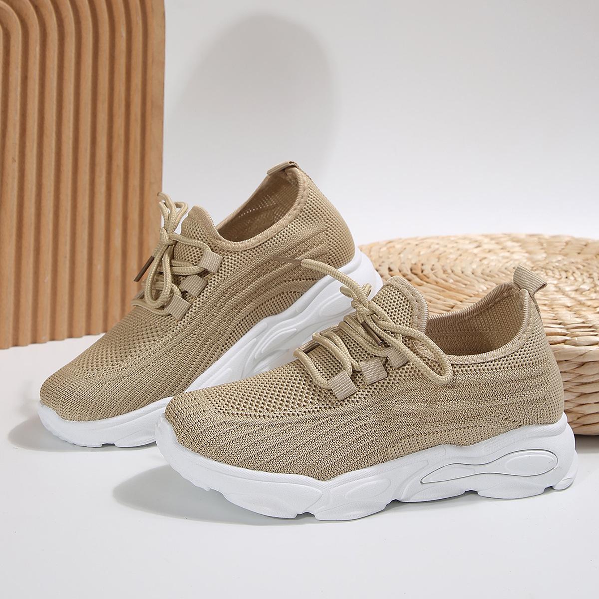 Flying woven sports shoes women s 2025 new summer hollow breathable little white shoes versatile elastic socks shoes popular mesh shoes 27 коричневый
Flying woven sports shoes women s 2025 new summer hollow breathable little white shoes versatile elastic socks shoes popular mesh shoes 27 коричневый