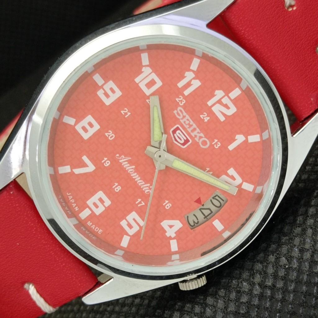 REFURBISHED VINTAGE SEIKO 5 AUTO 7019A JAPAN MENS DATE PEACH WATCH 598-a313014-9 SKU598-a313014
REFURBISHED VINTAGE SEIKO 5 AUTO 7019A JAPAN MENS DATE PEACH WATCH 598-a313014-9 SKU598-a313014