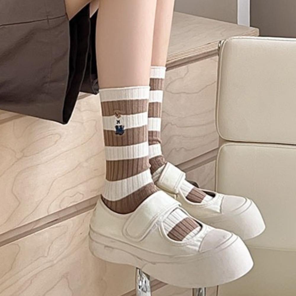 5pairs Embroidery Bear Tube Socks Women Lolita JK Mid Calf Socks Sweet Autumn Striped Socks Ladies 5pairs
5pairs Embroidery Bear Tube Socks Women Lolita JK Mid Calf Socks Sweet Autumn Striped Socks Ladies 5pairs