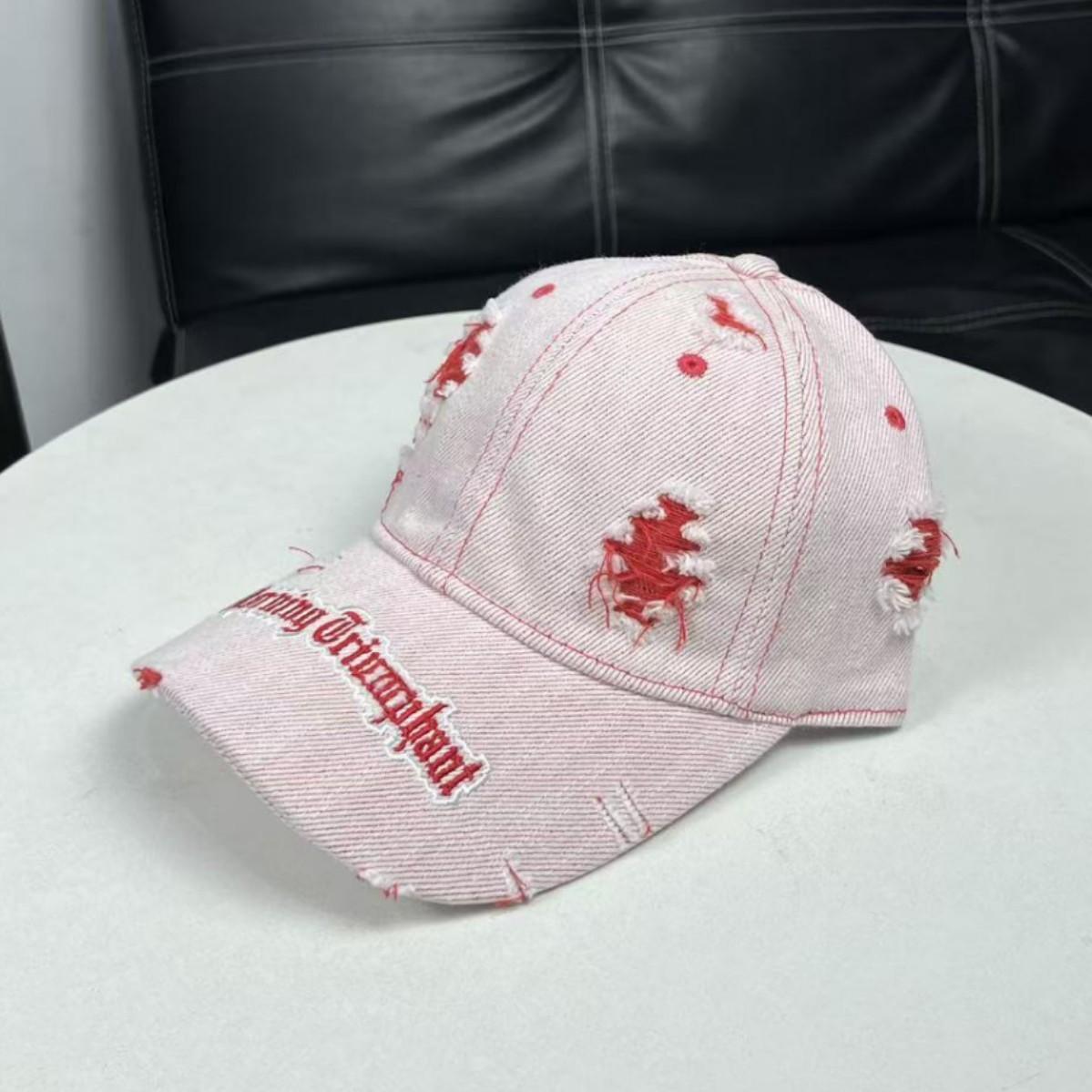 Hole burr edge letter embroidery baseball cap women summer and autumn washed old denim cap men versatile Adjustable (54-60cm) светло-розовый
Hole burr edge letter embroidery baseball cap women summer and autumn washed old denim cap men versatile Adjustable (54-60cm) светло-розовый