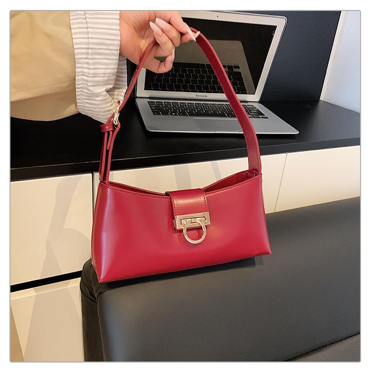 Trendy French-Style Versatile Women s Crossbody Handbag
Trendy French-Style Versatile Women s Crossbody Handbag