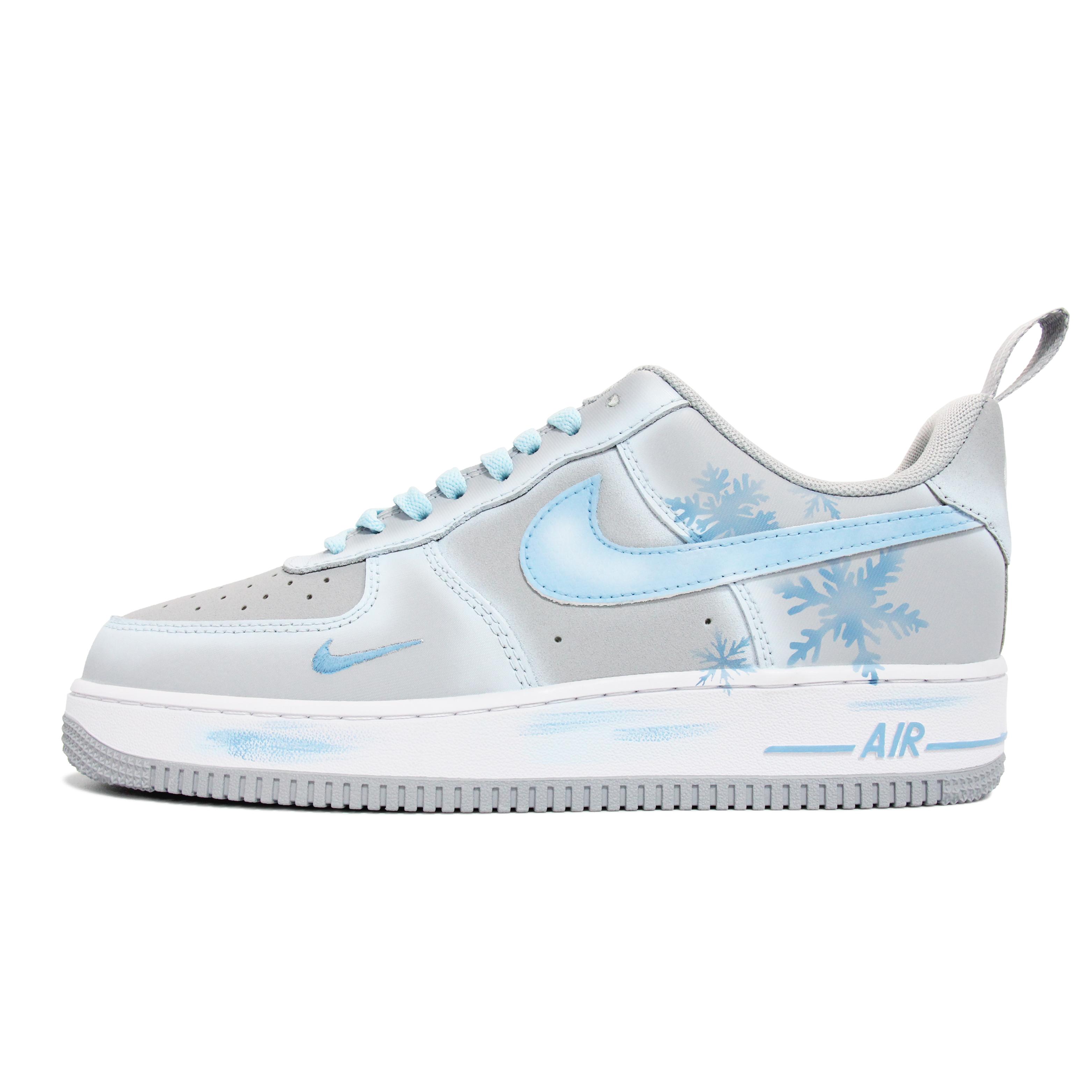 Nike Air Force 1 Walking Planet, Ice Clear Blue Mist Breathable Low top Skateboard Shoes Men s Gray Blue IR5599-002(Team1492-) 41
Nike Air Force 1 Walking Planet, Ice Clear Blue Mist Breathable Low top Skateboard Shoes Men s Gray Blue IR5599-002(Team1492-) 41