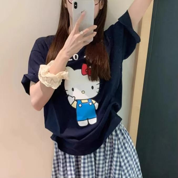 2026 новая футболка Hello Kitty из мягкого хлопка с коротким рукавом и круглым вырезом, милый принт, легкий летний топ для женщин, повседневная одежда S
2026 новая футболка Hello Kitty из мягкого хлопка с коротким рукавом и круглым вырезом, милый принт, легкий летний топ для женщин, повседневная одежда S
