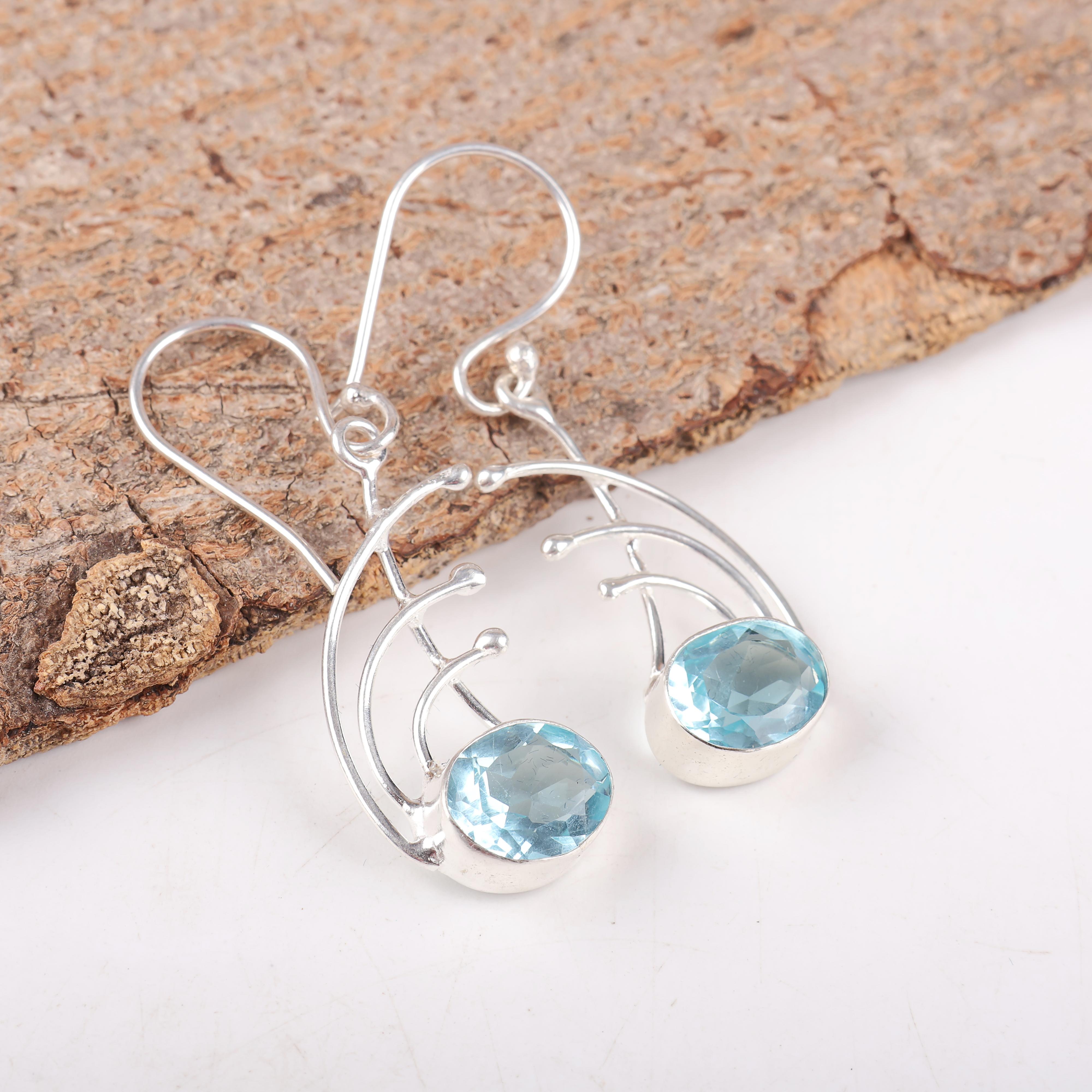 Sky Blue Topaz Gemstone Jewelry, Handmade 925 Solid Sterling Silver Earrings, Charming Silver Topaz Earrings For Grandma Gifts 1.77 Inches синій
Sky Blue Topaz Gemstone Jewelry, Handmade 925 Solid Sterling Silver Earrings, Charming Silver Topaz Earrings For Grandma Gifts 1.77 Inches синій