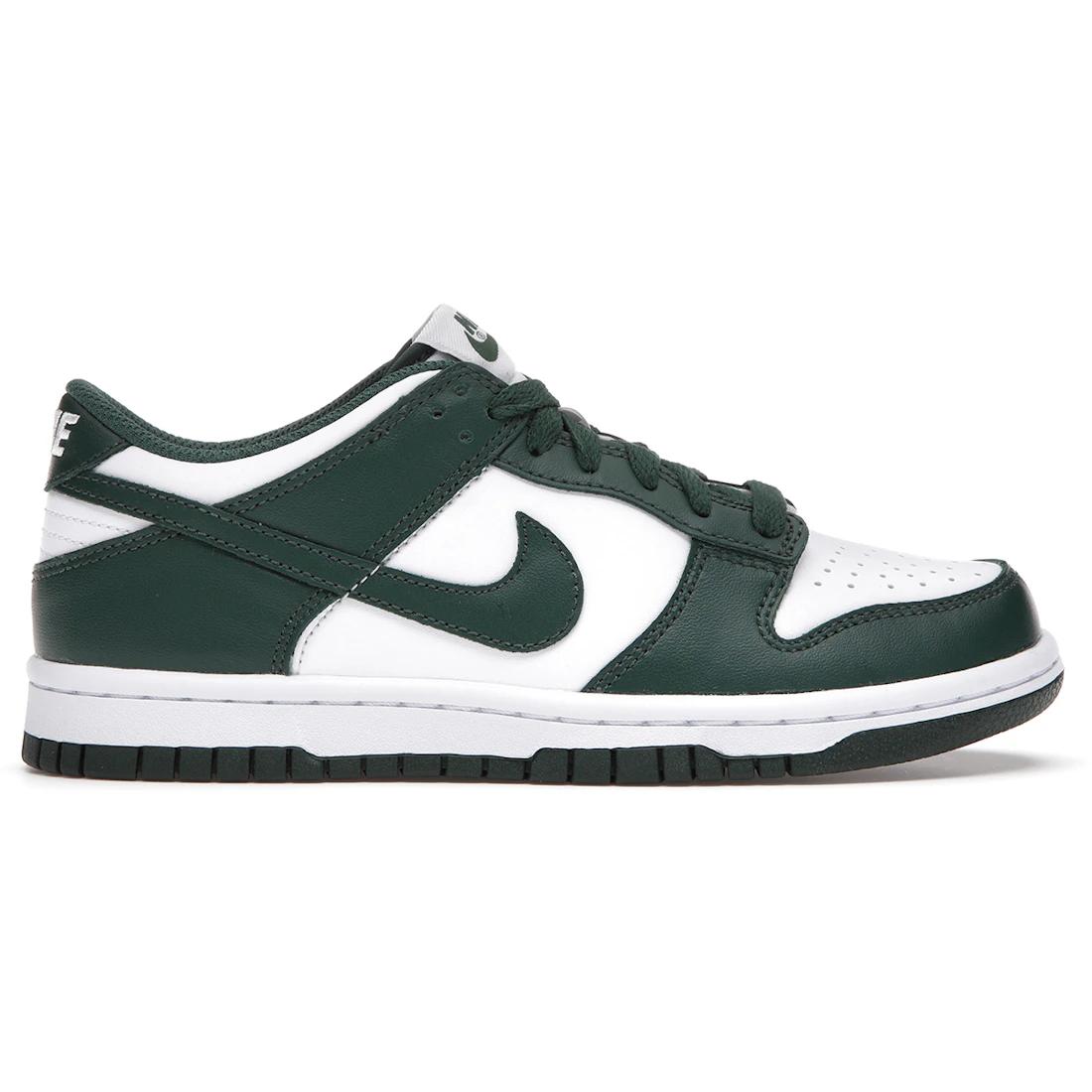 Кроссовки Nike Dunk Low Michigan State (GS)(CW1590-102) 36
Кроссовки Nike Dunk Low Michigan State (GS)(CW1590-102) 36