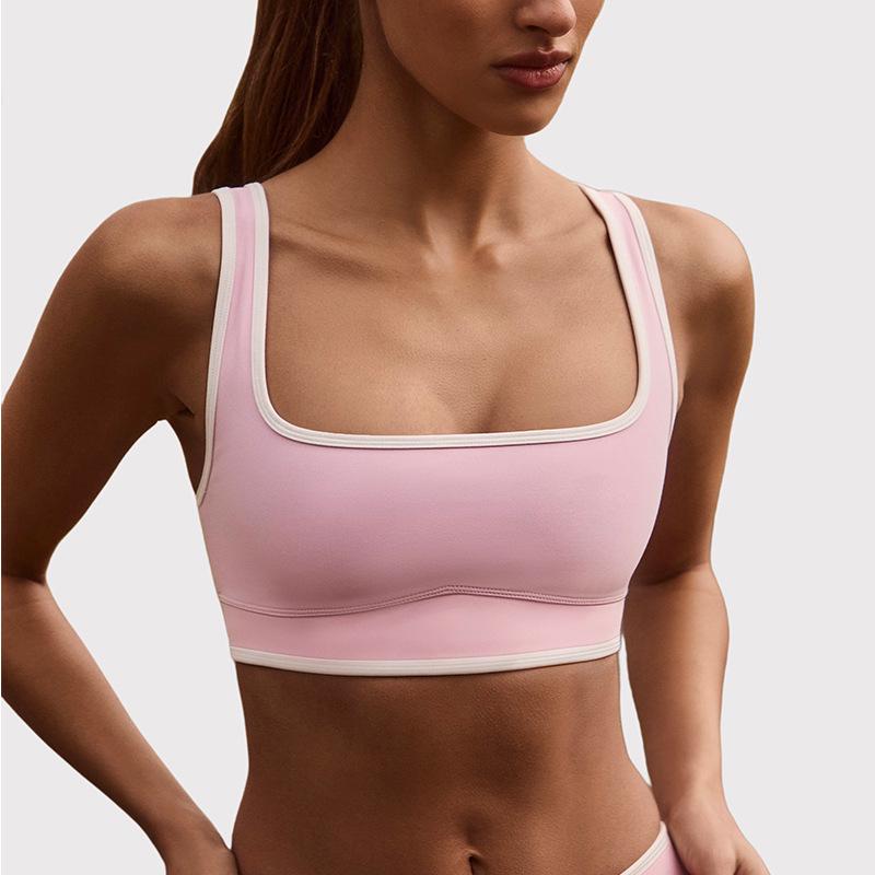 Shockproof Sports Bra & Skirt Set: High Elastic Fitness Top, Tennis Skirt, Halter Neck, Yoga Outfit with Chest Pad for Women Large
Shockproof Sports Bra & Skirt Set: High Elastic Fitness Top, Tennis Skirt, Halter Neck, Yoga Outfit with Chest Pad for Women Large