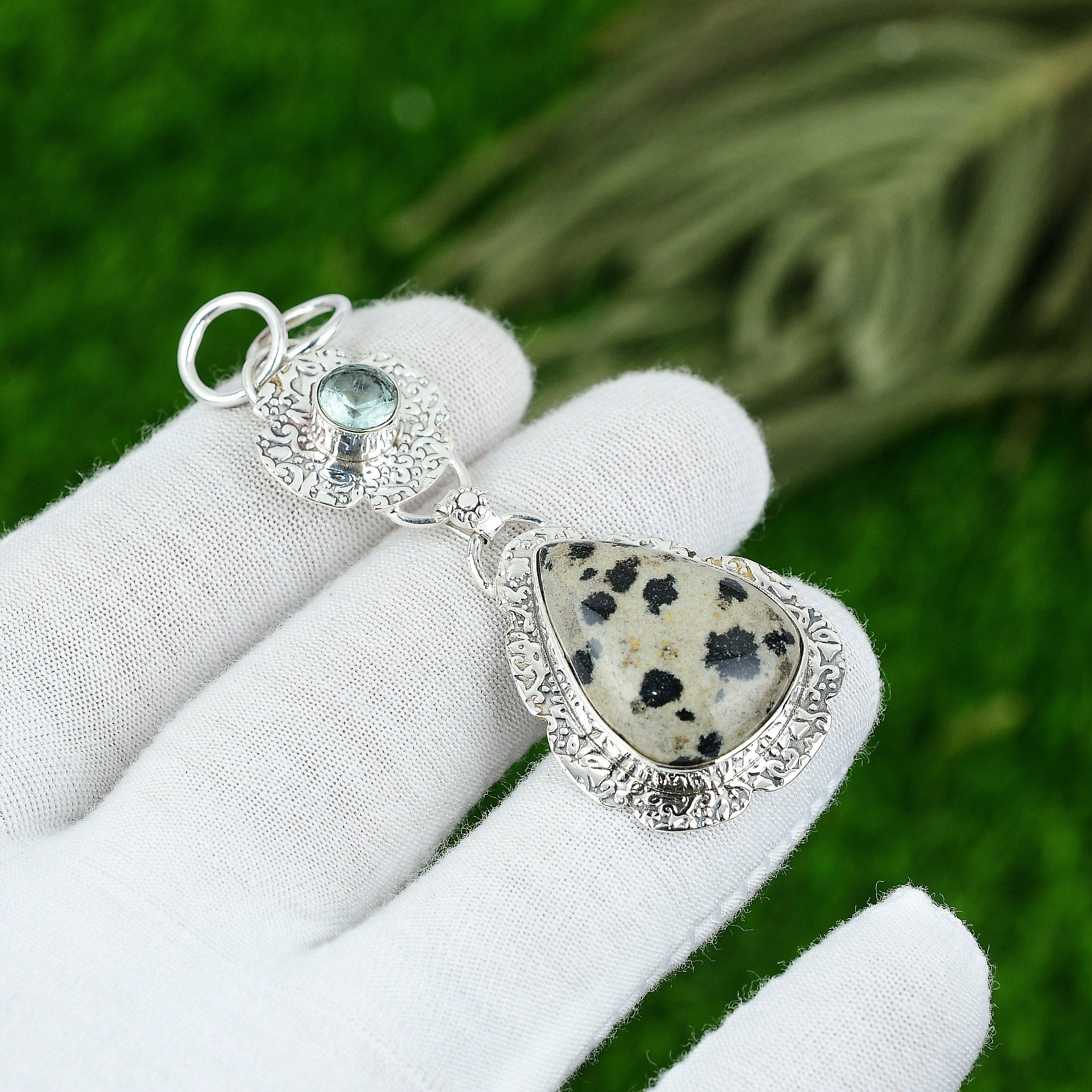 Pear Dalmation Jasper Gemstone Apatite Bezel Art Deco Artisan Pendant 925 Silver
Pear Dalmation Jasper Gemstone Apatite Bezel Art Deco Artisan Pendant 925 Silver