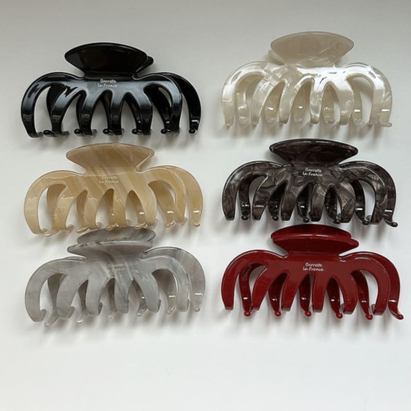 mosxe Pumpkin hair clip (6color) beige marble
mosxe Pumpkin hair clip (6color) beige marble