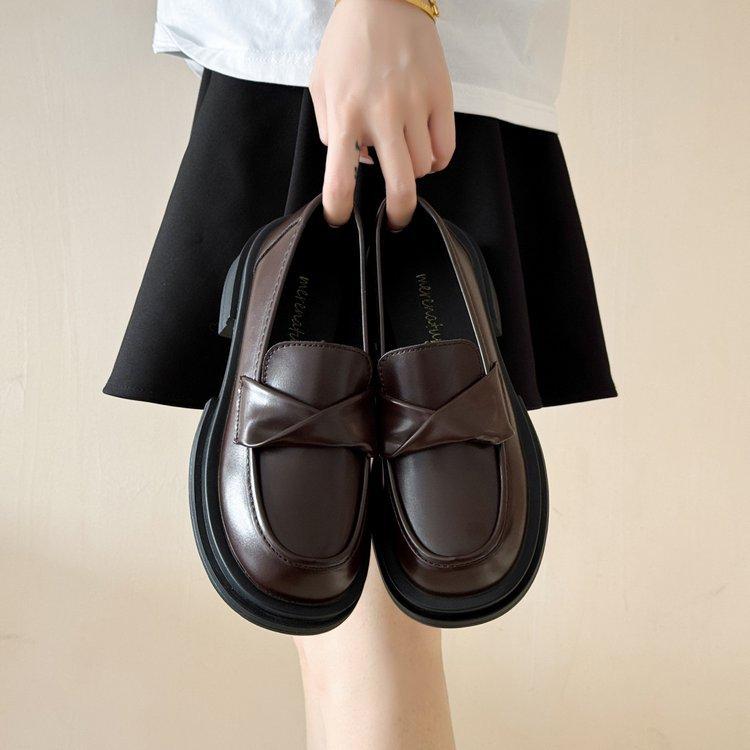 Версия из мягкой кожи~ женские лоферы на платформе 2025 новая осенняя одинарная обувь женская универсальная обувь на одном ходу в британском стиле маленькие кожаные туфли 40 темно-коричневого
Версия из мягкой кожи~ женские лоферы на платформе 2025 новая осенняя одинарная обувь женская универсальная обувь на одном ходу в британском стиле маленькие кожаные туфли 40 темно-коричневого