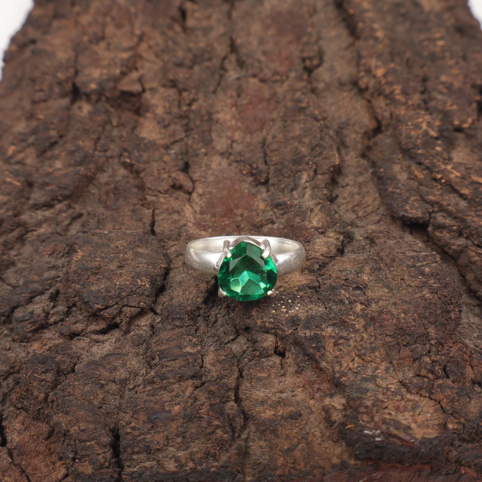 Зеленый Изумруд Драгоценный Камень Чакра Сердца Серебро 925 пробы Коктейльное Модное Новое Кольцо RR-43-5 9
Зеленый Изумруд Драгоценный Камень Чакра Сердца Серебро 925 пробы Коктейльное Модное Новое Кольцо RR-43-5 9