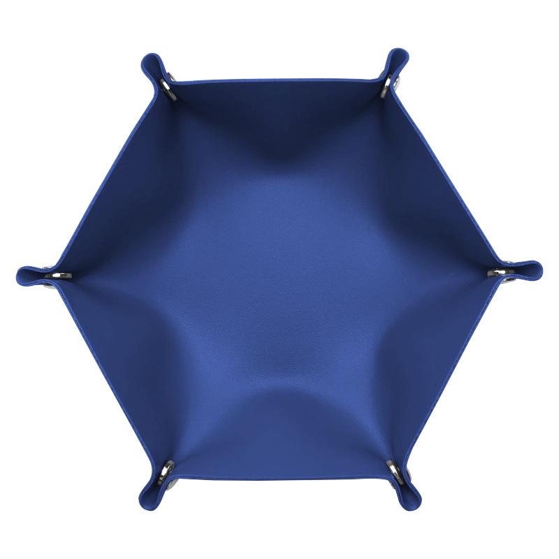 Nordic Leather Desktop Storage Box & 6-Sided PU Dice Tray Small (21.5x21.5x4 cm)
Nordic Leather Desktop Storage Box & 6-Sided PU Dice Tray Small (21.5x21.5x4 cm)