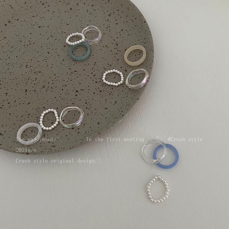 Korean High-End Pearl Acrylic Ring Set: Women s French Retro Style Index & Statement Rings
Korean High-End Pearl Acrylic Ring Set: Women s French Retro Style Index & Statement Rings