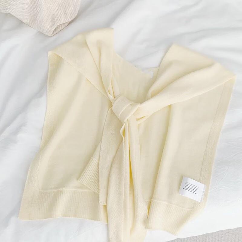 Lightweight Knit Cardigan Shawl
Lightweight Knit Cardigan Shawl