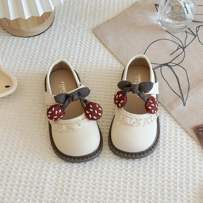 New Spring Summer Leather Shoes for Girls, Soft Soles, Non-slip, Princess Performance Dance, Baby Walking Shoes, Fashionable 25
New Spring Summer Leather Shoes for Girls, Soft Soles, Non-slip, Princess Performance Dance, Baby Walking Shoes, Fashionable 25