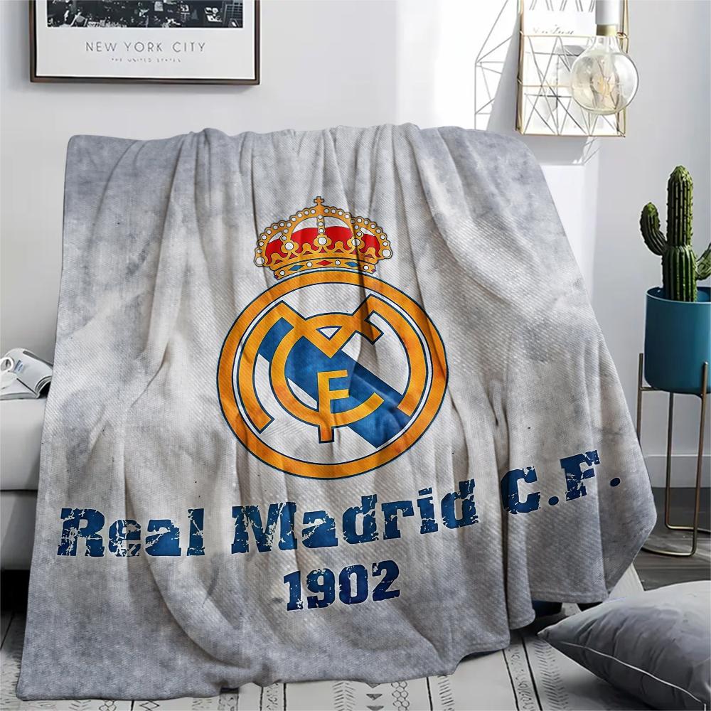 Мадрид, візерунок, Фланелева ковдра, Висока якість, Зручна для всіх сезонів, Декор для дому, Тепло та комфорт, Ідеально для подарунків. 80cm x 120cm
Мадрид, візерунок, Фланелева ковдра, Висока якість, Зручна для всіх сезонів, Декор для дому, Тепло та комфорт, Ідеально для подарунків. 80cm x 120cm