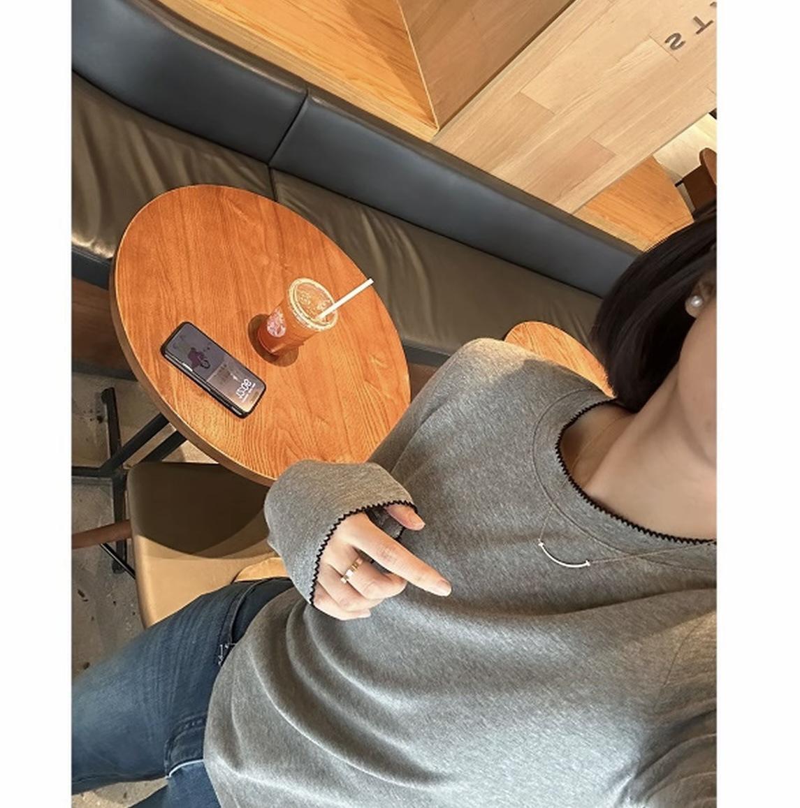 Lace T 2026: Stretchy Drop Shoulder Long Sleeve Embroidery T-Shirt for Spring/Autumn M (55-63 kg) сірий колір
Lace T 2026: Stretchy Drop Shoulder Long Sleeve Embroidery T-Shirt for Spring/Autumn M (55-63 kg) сірий колір