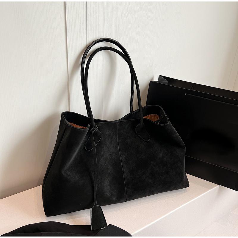 Vintage Casual Tote Bag New Large-capacity Handbag Europe America Popular Hot Selling Underarm Bag High-quality Pu Commuter Bags 46x13x25cm чёрный
Vintage Casual Tote Bag New Large-capacity Handbag Europe America Popular Hot Selling Underarm Bag High-quality Pu Commuter Bags 46x13x25cm чёрный