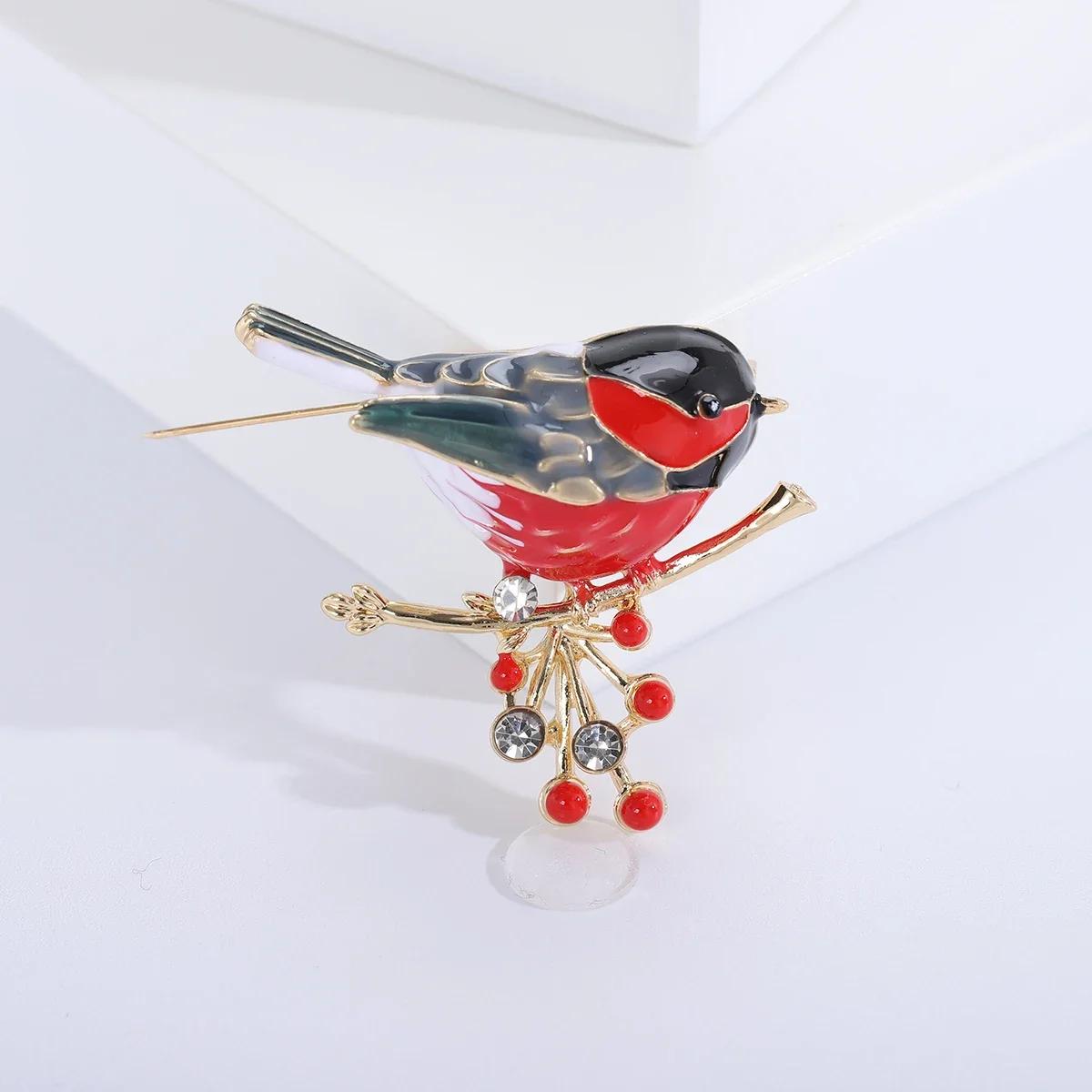 Enamel Russian Red Bird Brooches for Women Unisex Rhinestone Birds Pins Event Funny Luxury Gifts New Year Friends Decoration
Enamel Russian Red Bird Brooches for Women Unisex Rhinestone Birds Pins Event Funny Luxury Gifts New Year Friends Decoration