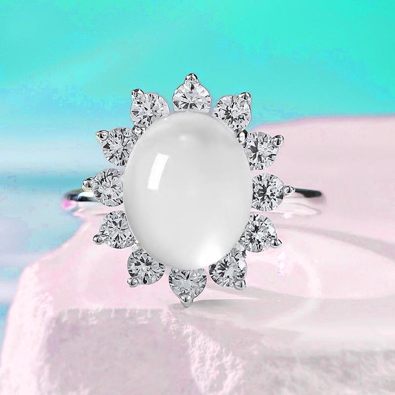 Hui Zhi Yi S925 Silver Sunflower Water Mo Jade Egg-Shaped Ring Size 7 
Hui Zhi Yi S925 Silver Sunflower Water Mo Jade Egg-Shaped Ring Size 7