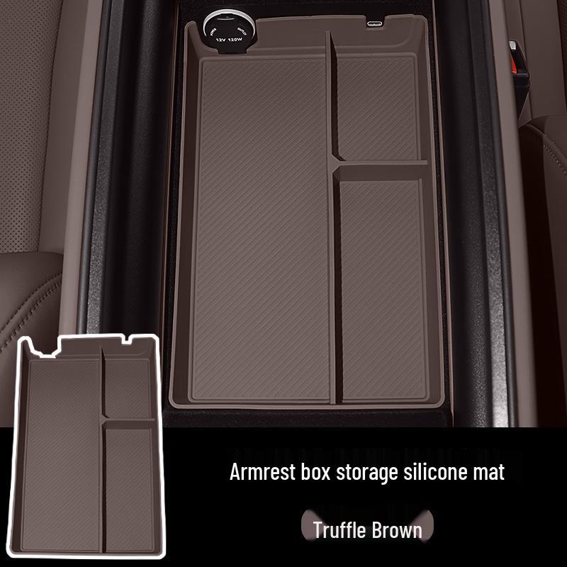 AITO M7/M8/M9 Armrest Console Organizer with Non-slip Silicone Mat
AITO M7/M8/M9 Armrest Console Organizer with Non-slip Silicone Mat