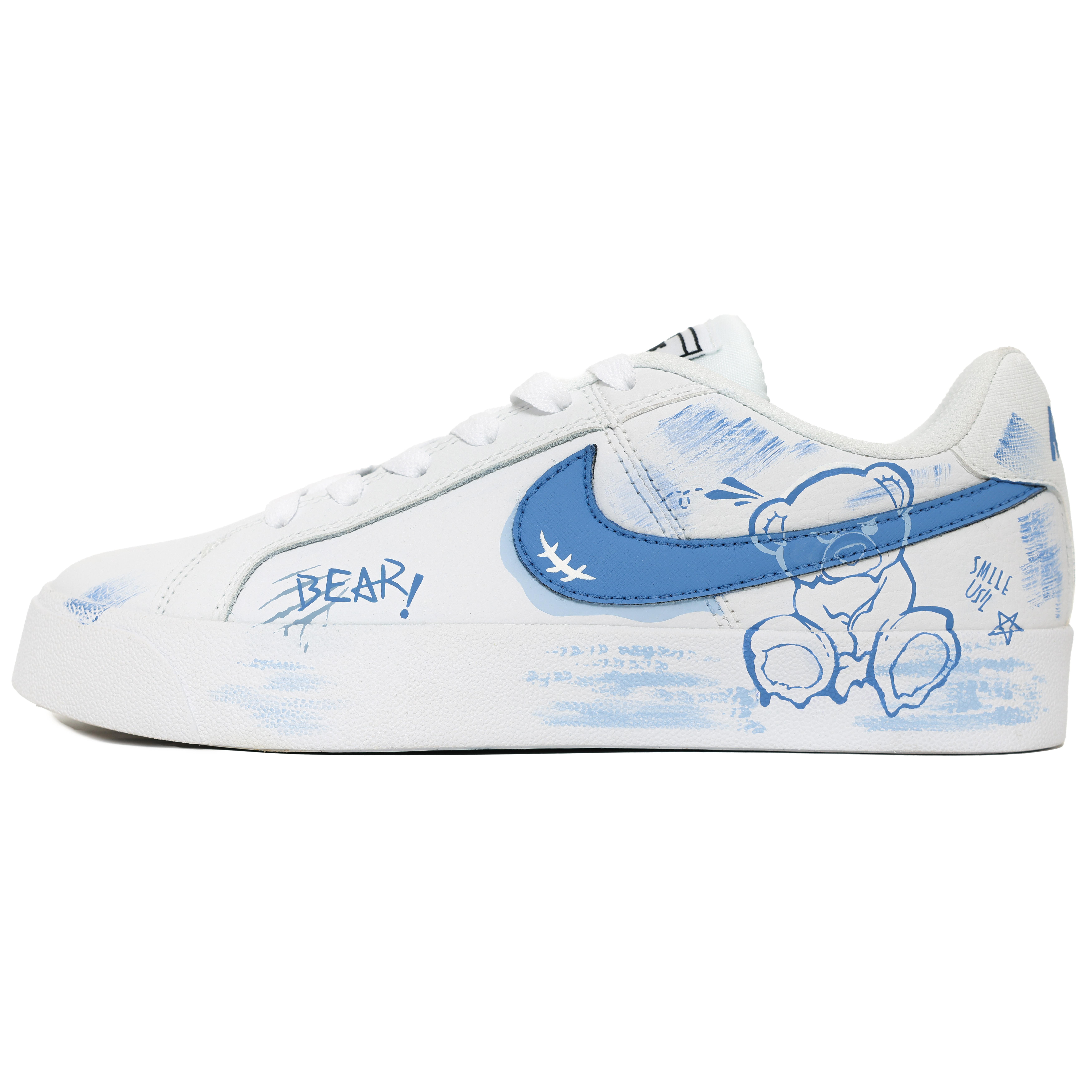 Nike Court Royale Bear Tale Slip Resistant, Abrasion Resistant, Lightweight Low top Skateboard Shoes Unisex White BQ4222-103(Team112-) 40
Nike Court Royale Bear Tale Slip Resistant, Abrasion Resistant, Lightweight Low top Skateboard Shoes Unisex White BQ4222-103(Team112-) 40