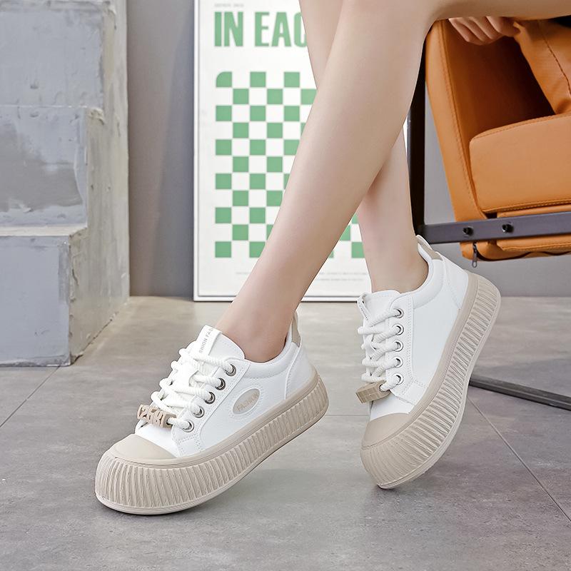 Popular little white shoes women s 2024 new spring versatile platform student casual shoes leather surface heightening board shoes women 213 35
Popular little white shoes women s 2024 new spring versatile platform student casual shoes leather surface heightening board shoes women 213 35