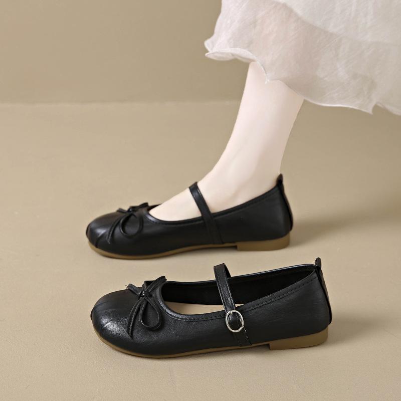 Beige round head light mouth thick heel single shoes women s 2025 new summer skirt heightening retro Mary Jane shoes 40 срібний
Beige round head light mouth thick heel single shoes women s 2025 new summer skirt heightening retro Mary Jane shoes 40 срібний