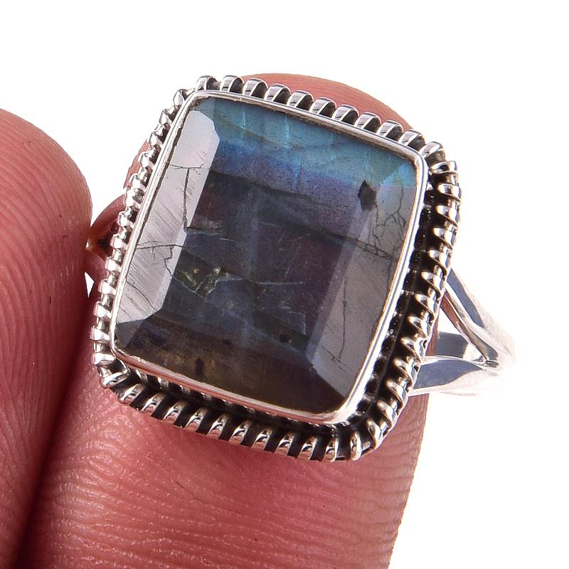 Natural Labradorite Gemstone Handmade 925 Solid Sterling Silver Ring Size 9 r7t12 
Natural Labradorite Gemstone Handmade 925 Solid Sterling Silver Ring Size 9 r7t12