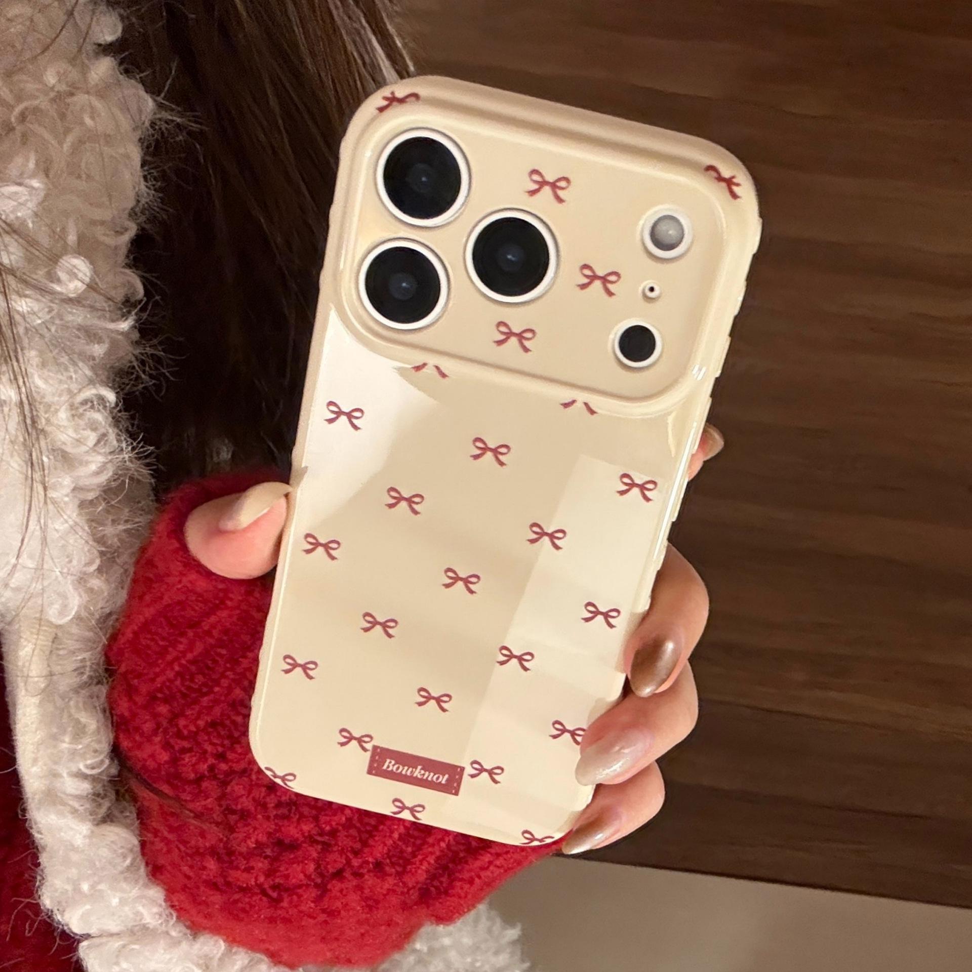 Red Bow Full Screen Phone Case for iPhone 13/15/16/17 & 17 Pro Max - New Year Edition. 15 Pro Max
Red Bow Full Screen Phone Case for iPhone 13/15/16/17 & 17 Pro Max - New Year Edition. 15 Pro Max