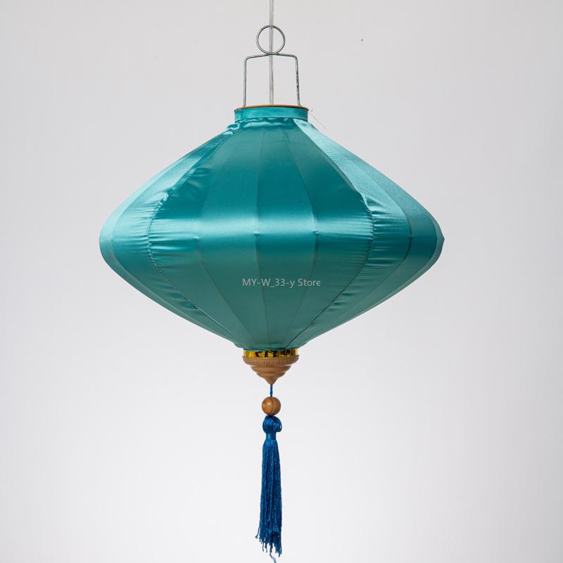 New Colour Chinese Ancient Style Lantern Satin Silk Palace Lantern Vietnam Mid Autumn Festival New Year Party Decor Lanterns 12INCH
New Colour Chinese Ancient Style Lantern Satin Silk Palace Lantern Vietnam Mid Autumn Festival New Year Party Decor Lanterns 12INCH