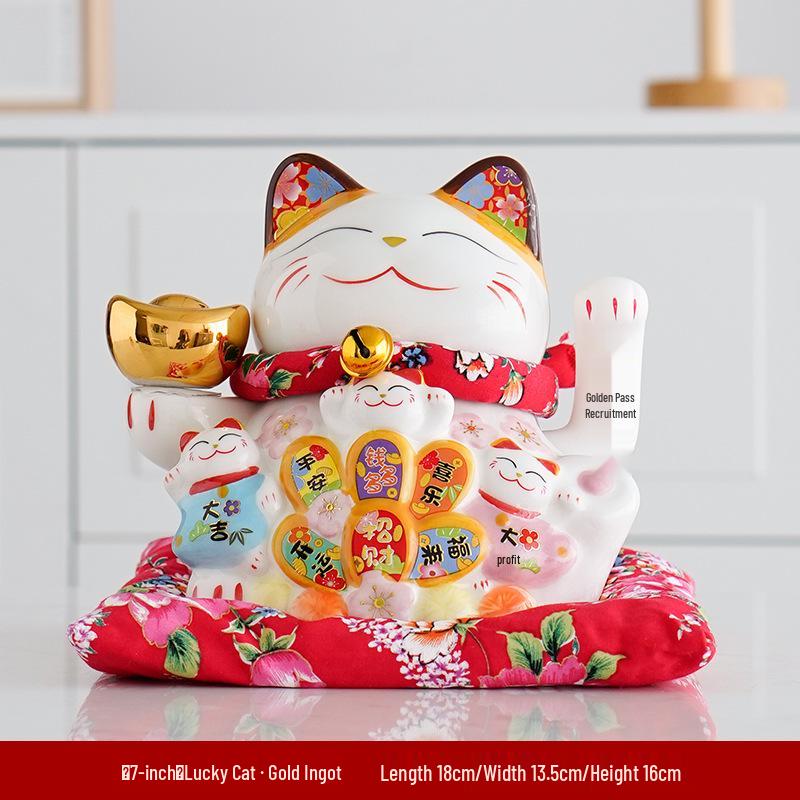 Small Beckoning Cat Ornament for Shop Counters and Home Decor
Small Beckoning Cat Ornament for Shop Counters and Home Decor