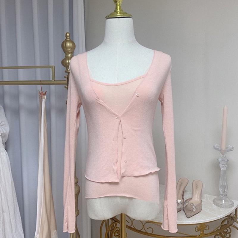 Нежный розовый комплект из женской майки и солнцезащитного кардигана Dongdaemun Autumn One Size розовый
Нежный розовый комплект из женской майки и солнцезащитного кардигана Dongdaemun Autumn One Size розовый