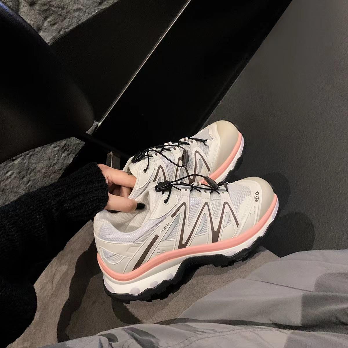 Thick-soled Casual Shoes Sports Shoes Women s Mesh Breathable Daddy Shoes New Outdoor Hiking Shoes
Thick-soled Casual Shoes Sports Shoes Women s Mesh Breathable Daddy Shoes New Outdoor Hiking Shoes