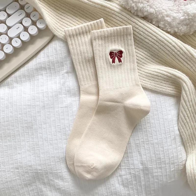 Retro Ankela Red Sports Leisure Cotton Socks Lolita Butterfly Mid-tube Sock Autumn Winter Women Bow Socks Harajuku Streetwear
Retro Ankela Red Sports Leisure Cotton Socks Lolita Butterfly Mid-tube Sock Autumn Winter Women Bow Socks Harajuku Streetwear