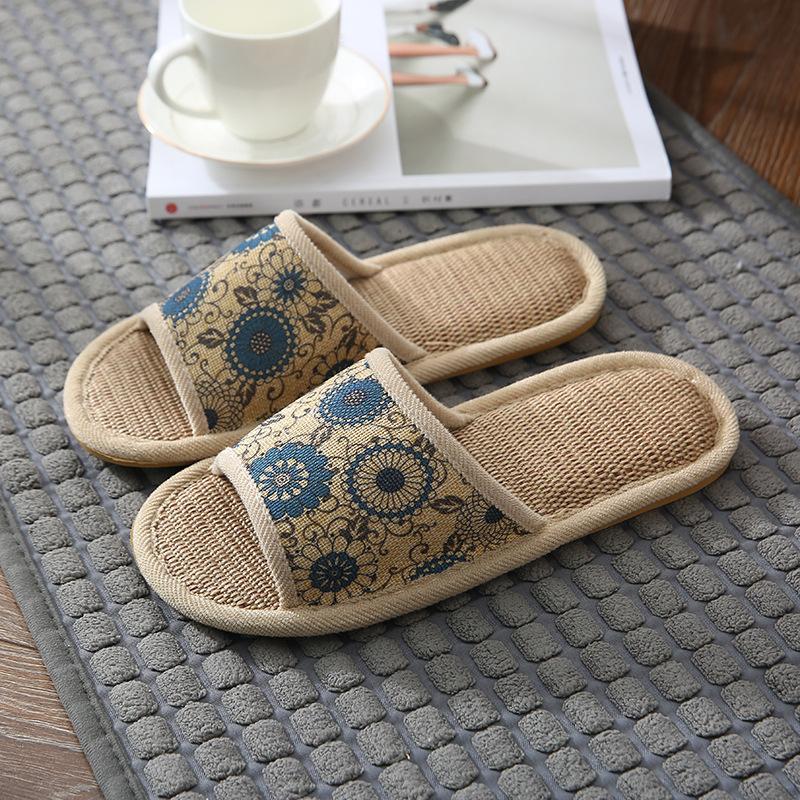 Summer Linen House Slippers with Floral Pattern - Thick Sole, Non-slip, Wear-resistant for Couples 40-41 темно-синього кольору
Summer Linen House Slippers with Floral Pattern - Thick Sole, Non-slip, Wear-resistant for Couples 40-41 темно-синього кольору