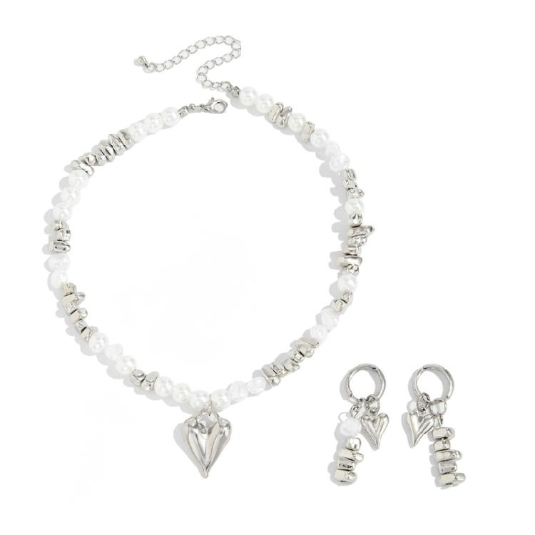 Stylish Imitation Pearls Necklace Earrings Set Multipurpose Imitation Pearls Accessories For Daily Wear Special Occasions 1
Stylish Imitation Pearls Necklace Earrings Set Multipurpose Imitation Pearls Accessories For Daily Wear Special Occasions 1