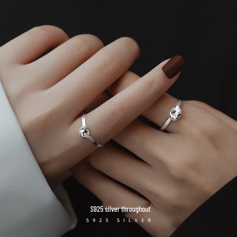 Banyan Tree S925 Silver Knot Couple Ring - Japanese Minimalist Design for Men and Women RS826 Women s
Banyan Tree S925 Silver Knot Couple Ring - Japanese Minimalist Design for Men and Women RS826 Women s