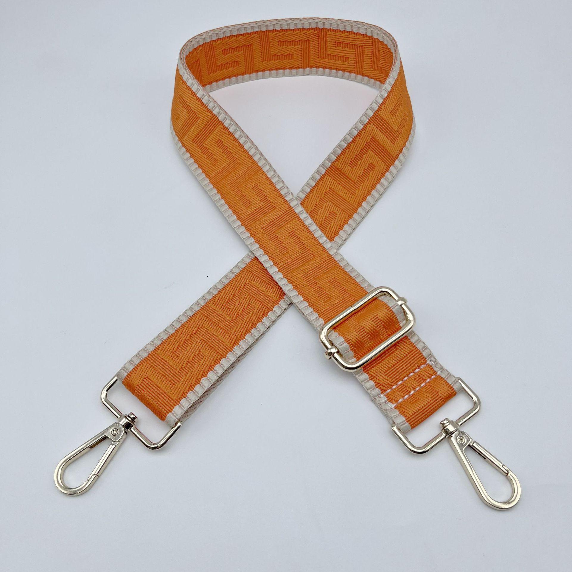 Регулируемый широкий плечевой ремень для женских сумок - Универсальный, удлиненный ремень через плечо Bright Silver Buckle
Регулируемый широкий плечевой ремень для женских сумок - Универсальный, удлиненный ремень через плечо Bright Silver Buckle