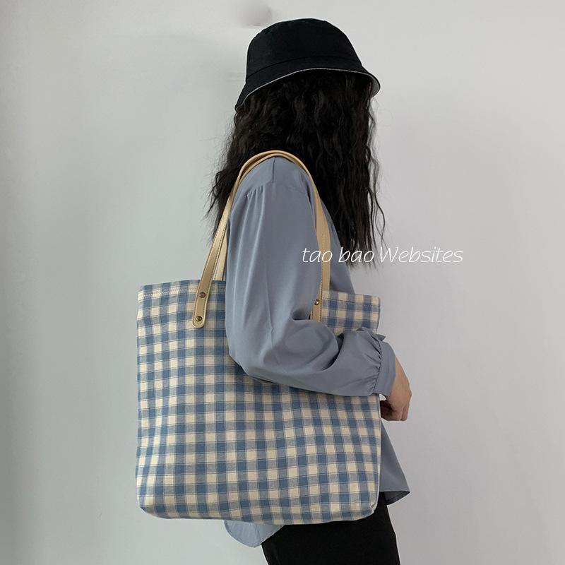 Retro Women Plaid Casual Tote Bag Eco Reusable Female Shoulder Shopping Bags Large Capacity Ladies Foldable Travel Handbags 42x39cm светло-синий
Retro Women Plaid Casual Tote Bag Eco Reusable Female Shoulder Shopping Bags Large Capacity Ladies Foldable Travel Handbags 42x39cm светло-синий