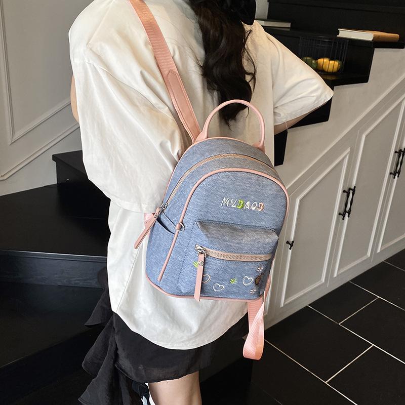 Contrasting color denim backpack women s new fashion college style school bag summer versatile casual backpack рожевий
Contrasting color denim backpack women s new fashion college style school bag summer versatile casual backpack рожевий